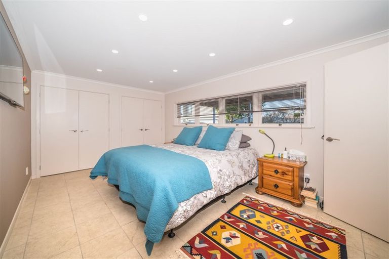 Photo of property in 51 Lincoln Terrace, Hokowhitu, Palmerston North, 4410