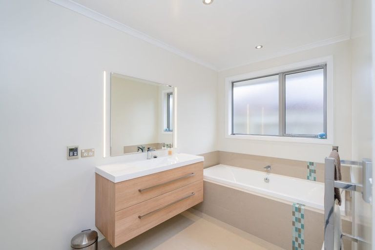 Photo of property in 7 Somerset Lane, Rosedale, Invercargill, 9810
