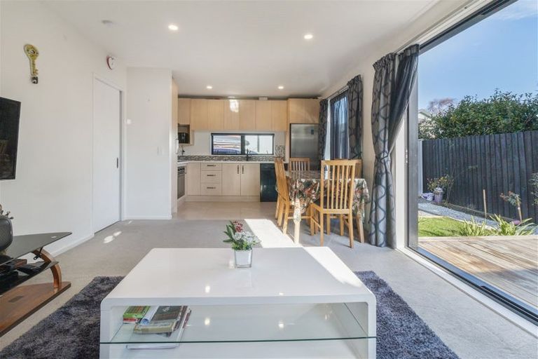 Photo of property in 5/407 Hereford Street, Linwood, Christchurch, 8011