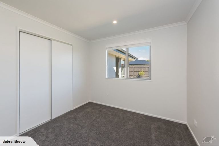 Photo of property in 18 Hart Road, Hauraki, Auckland, 0622