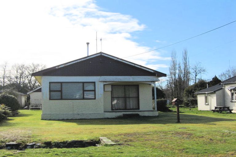 Photo of property in 21 Stafford Street, Blackball, 7804