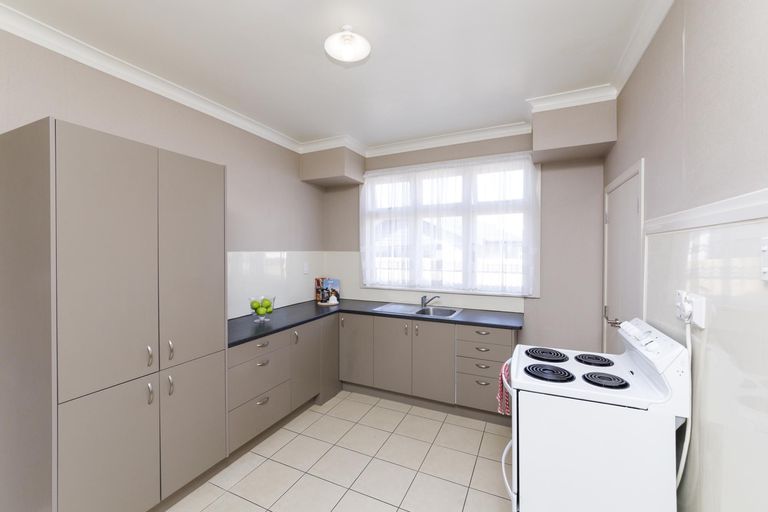 Photo of property in 61 Ferguson Street, Awapuni, Palmerston North, 4412