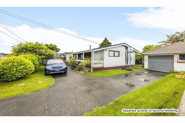 Photo of property in 135 Old Wairoa Road, Papakura, 2110