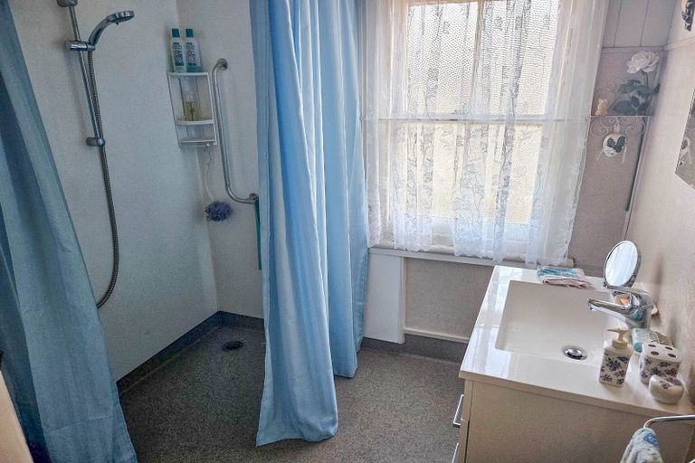 Photo of property in 665 Pollen Street, Thames, 3500