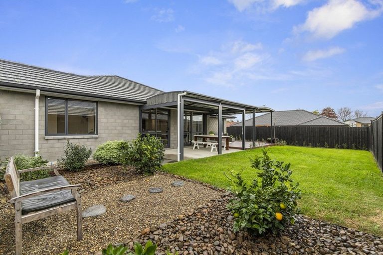 Photo of property in 10 Magnolia Close, Te Kauwhata, 3710