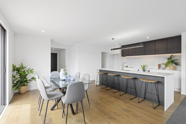 Photo of property in 32 Dynes Road, Rolleston, 7615