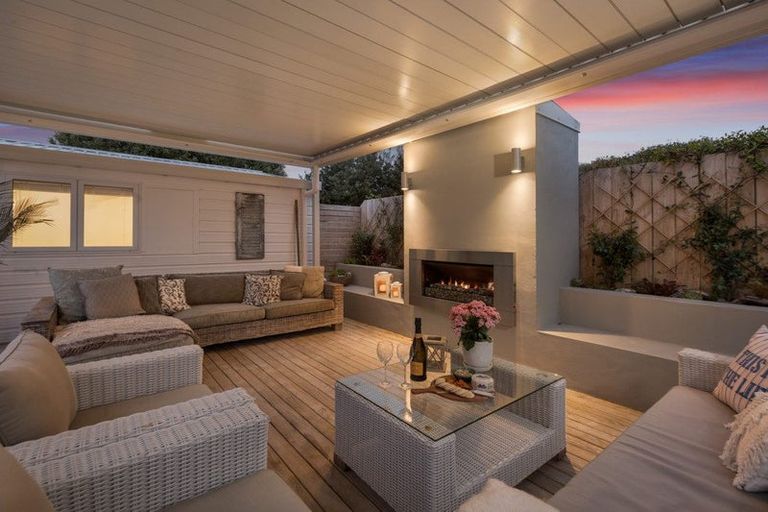 Photo of property in 52 Papaunahi Road, Bowentown, Waihi Beach, 3177