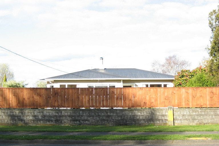 Photo of property in 51 Tutaenui Road, Marton, 4710