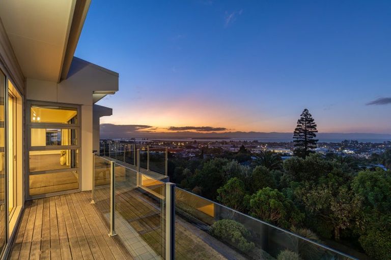 Photo of property in 21 Highview Drive, Wakatu, Nelson, 7011