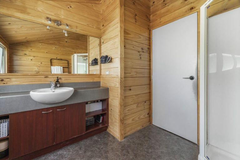 Photo of property in 52 Te Puke Highway, Kairua, Te Puke, 3187