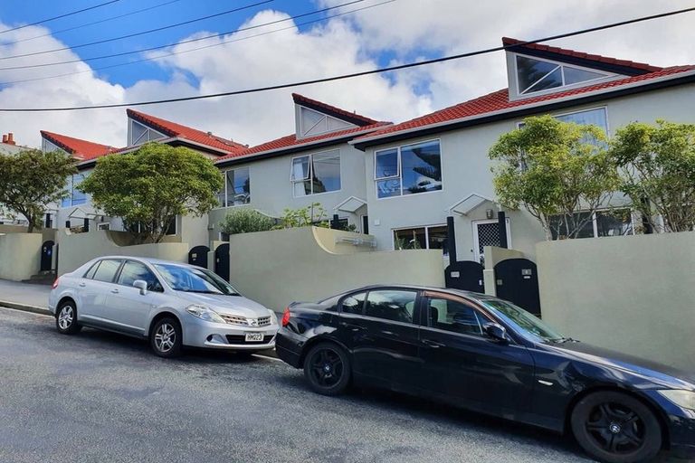 Photo of property in 3/20 Thompson Street, Mount Cook, Wellington, 6011