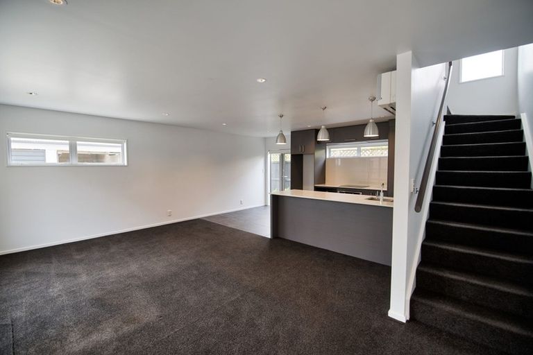 Photo of property in 4/288 Barbadoes Street, Christchurch Central, Christchurch, 8011