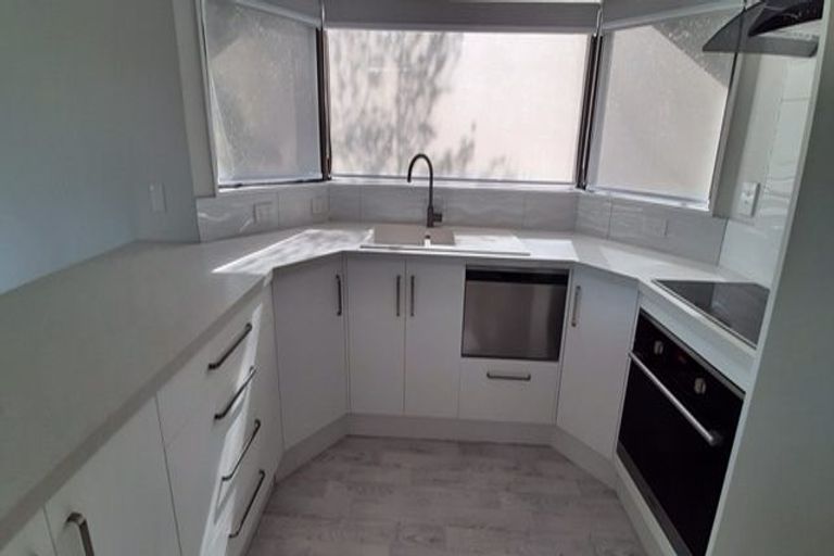 Photo of property in 6b Commins Road, Onerahi, Whangarei, 0110