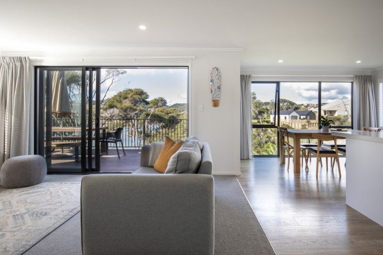 Photo of property in 6 Hapuapua Street, Raglan, 3225