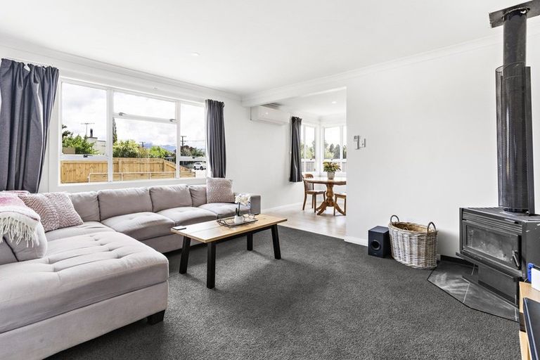 Photo of property in 222 High Street North, Carterton, 5713