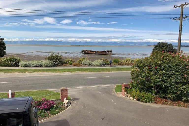 Photo of property in 19 Motueka Quay, Motueka, 7120