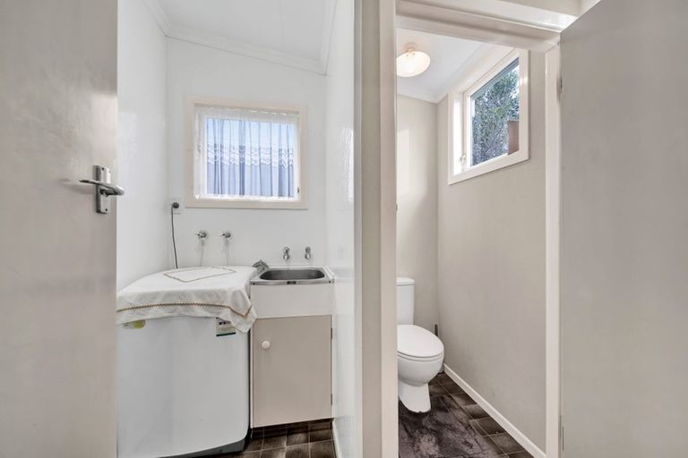 Photo of property in 19 Kapuni Street, Manaia, 4612