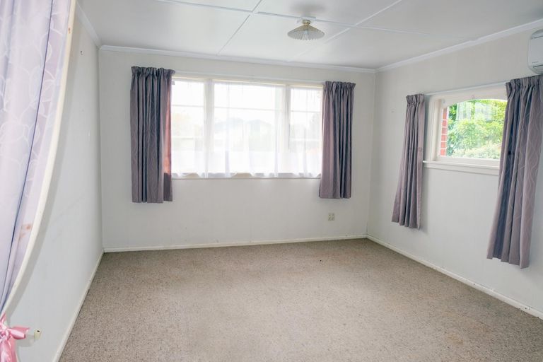 Photo of property in 27 Sandringham Street, Oamaru North, Oamaru, 9400