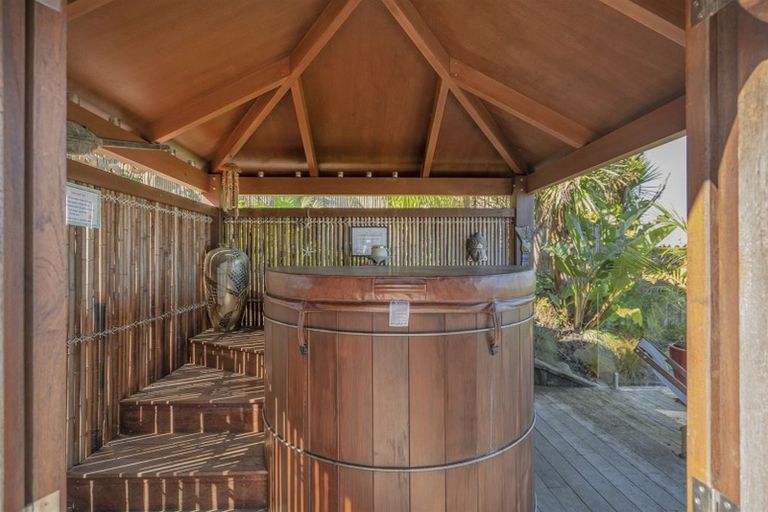 Photo of property in 22 Tairua Terrace, Tairua, 3508