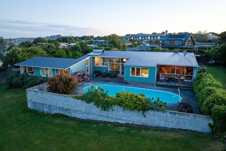 Photo of property in 12 Deal Street, Kaikoura, 7300