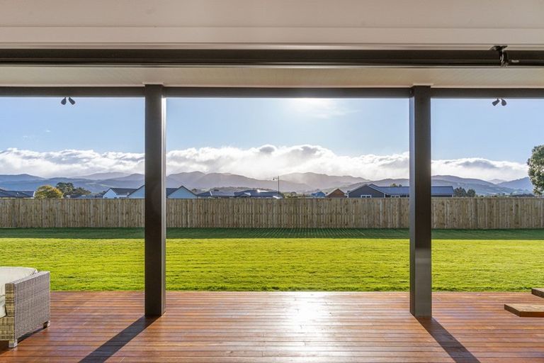 Photo of property in 25 Mill Grove, Clareville, Carterton, 5713