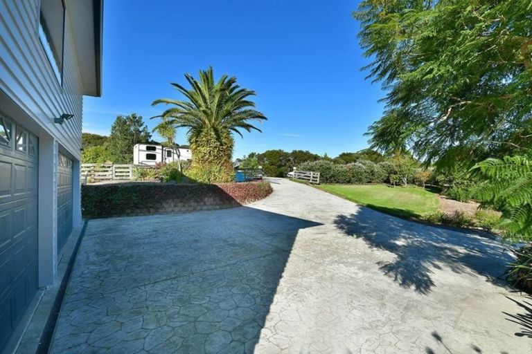 Photo of property in 2 Kauri Drive, Sandspit, Warkworth, 0982