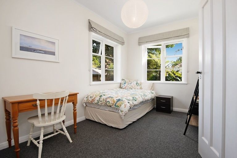 Photo of property in 76 Savage Crescent, West End, Palmerston North, 4412