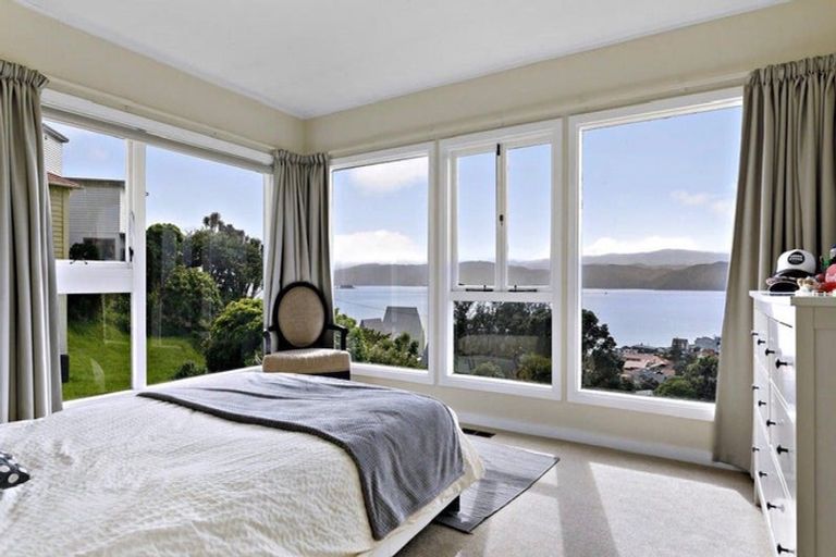 Photo of property in 23 Fettes Crescent, Seatoun, Wellington, 6022