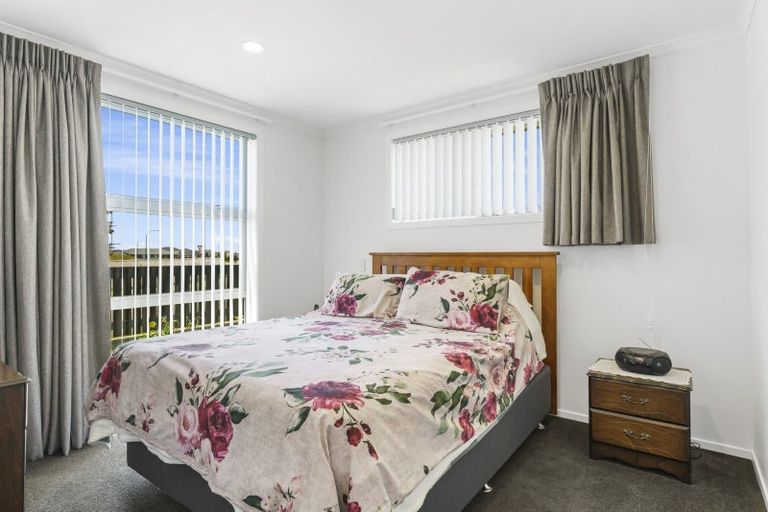 Photo of property in 17 Anchor Crescent, Papamoa, 3118