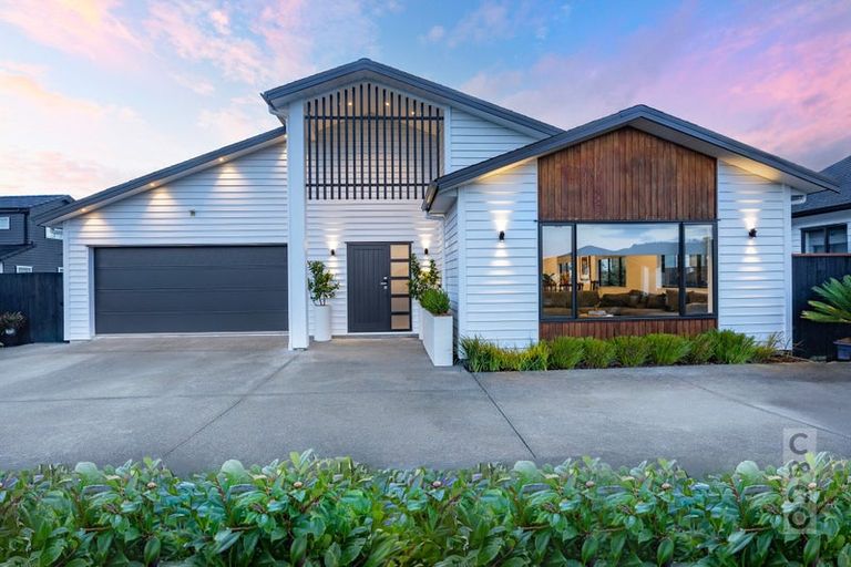 Photo of property in 58 Fruitlands Road, Kumeu, 0810