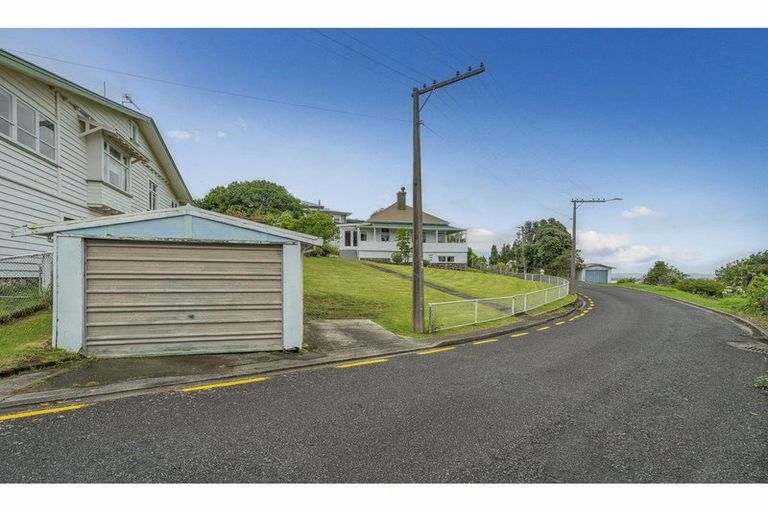 Photo of property in 132 Edward Street, Thames, 3500