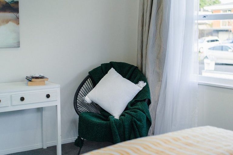 Photo of property in 23 Royston Street, Rosehill, Papakura, 2113