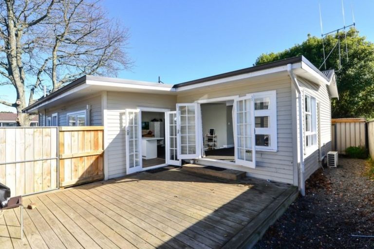 Photo of property in 1a Oak Avenue, Nawton, Hamilton, 3200