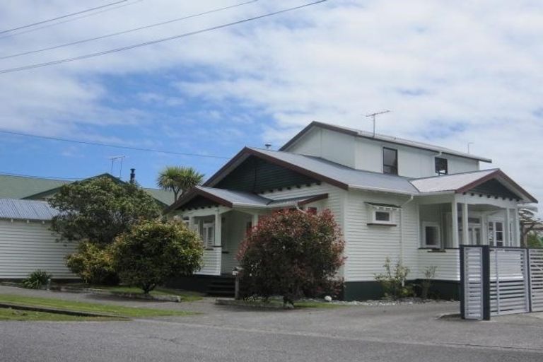 Photo of property in 14 Lydia Street, Greymouth, 7805