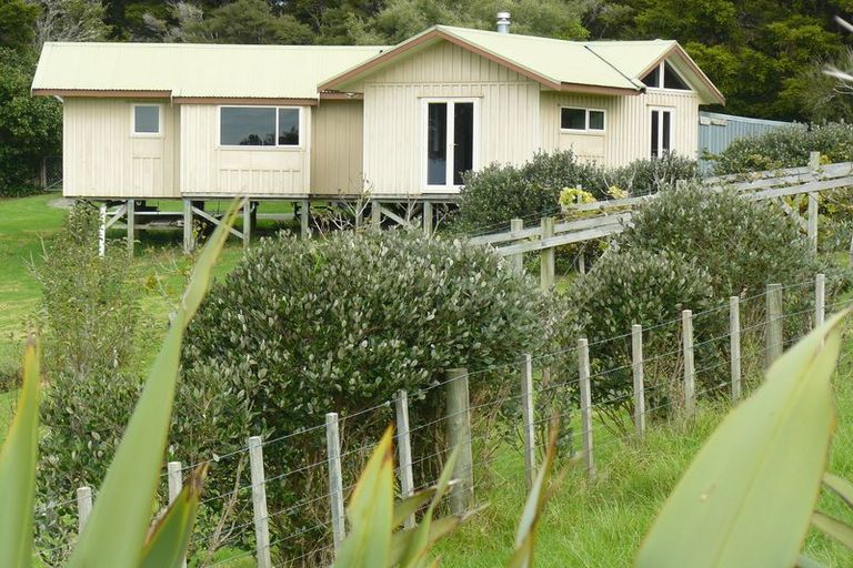 Photo of property in 763 Owhiwa Road, Parua Bay, Onerahi, 0192