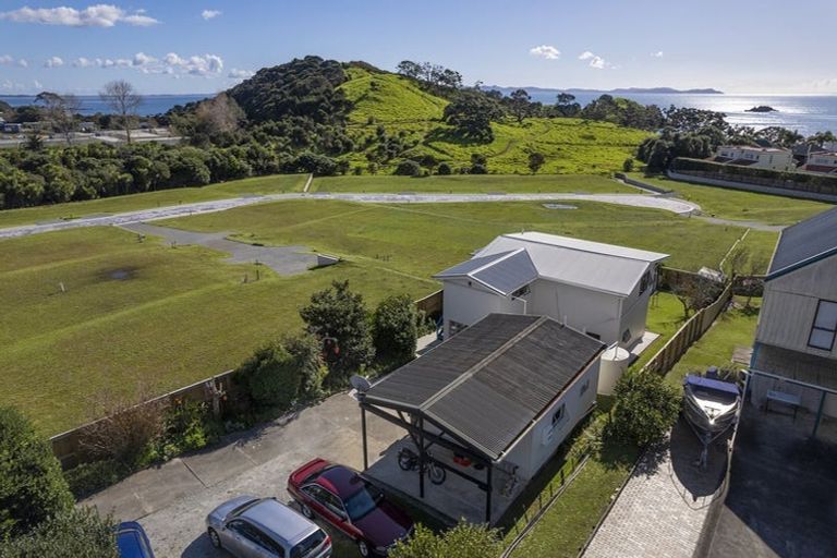 Photo of property in 187 State Highway 10, Coopers Beach, 0420