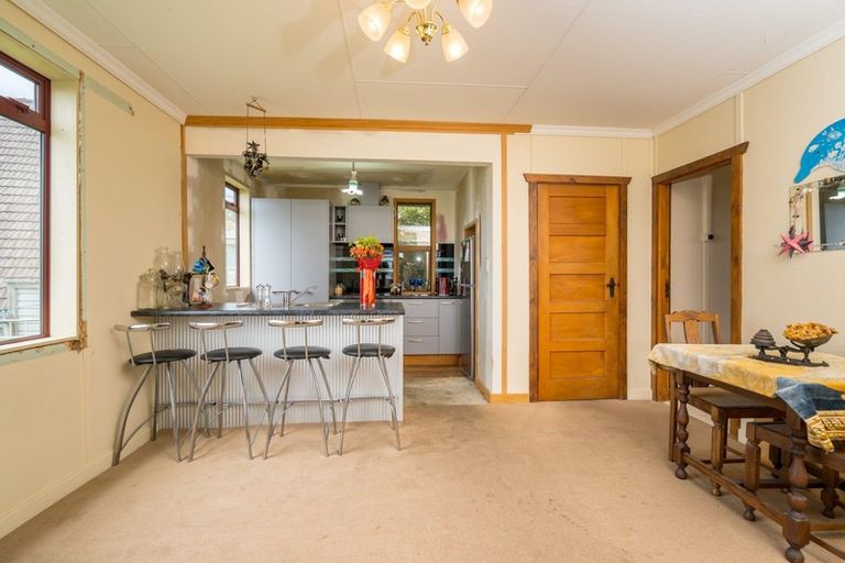 Photo of property in 1 Rimu Street, Kaka Point, Balclutha, 9271