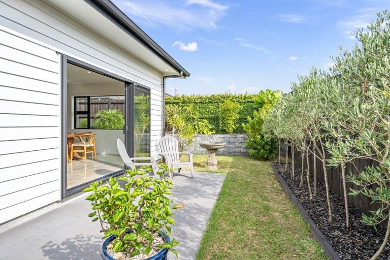 Photo of property in 7 Olney Court, One Tree Point, 0118