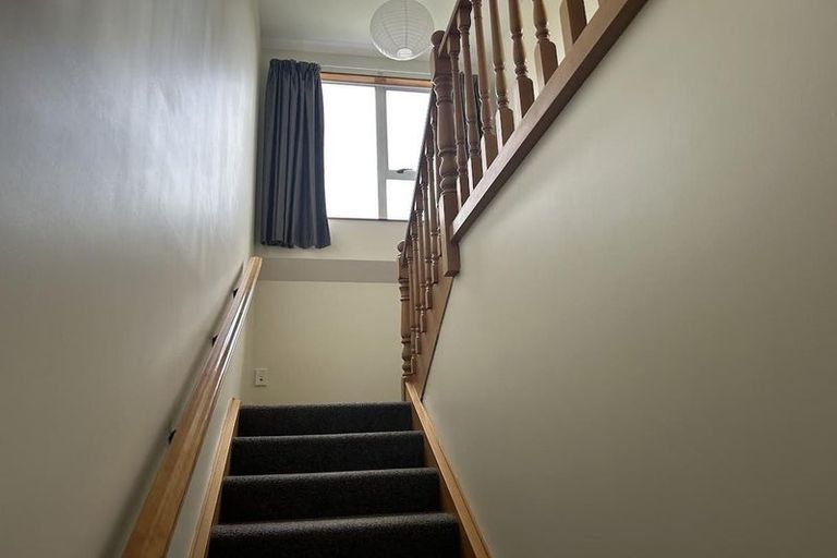 Photo of property in 37 Wakefield Street, Westport, 7825