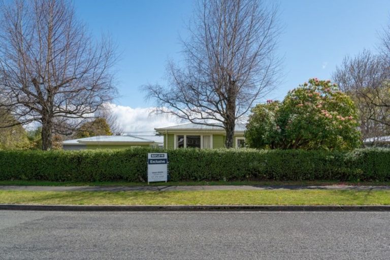 Photo of property in 18 Charles Crescent, Rainbow Point, Taupo, 3330