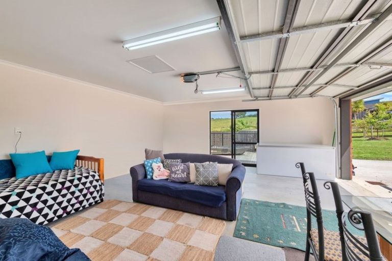 Photo of property in 41 Omana Avenue, Shelly Beach, Helensville, 0874