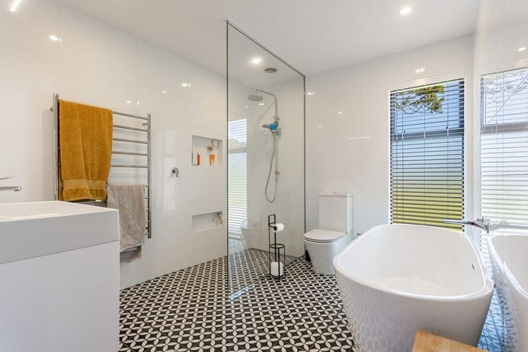 Photo of property in 42a Upland Road, Huia, Auckland, 0604