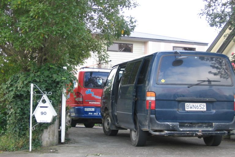 Photo of property in 90 Clifton Terrace, Fitzherbert, Palmerston North, 4410