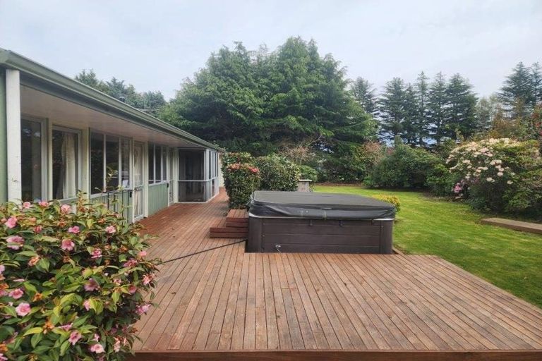 Photo of property in 270 Hasketts Road, Yaldhurst, Christchurch, 7678