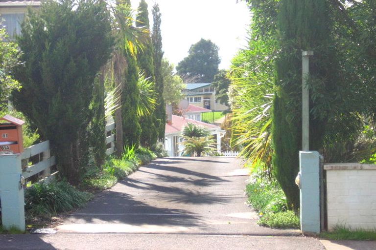 Photo of property in 81 Waimumu Road, Massey, Auckland, 0614