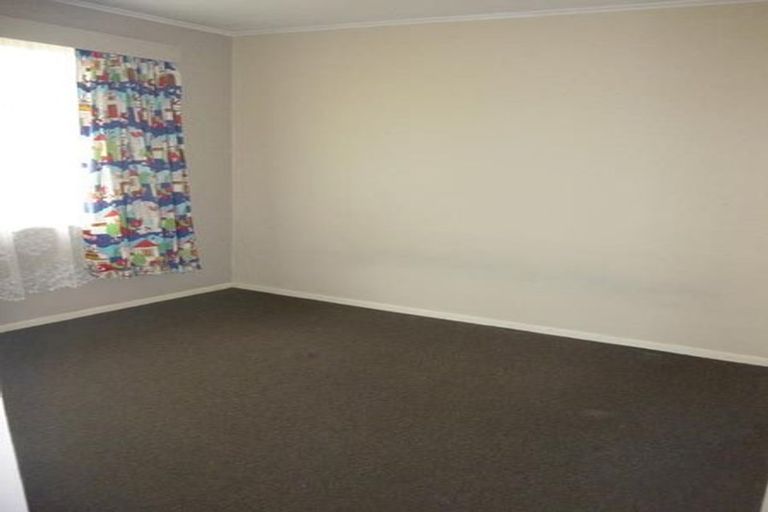 Photo of property in 179 Wainuiomata Road, Wainuiomata, Lower Hutt, 5014
