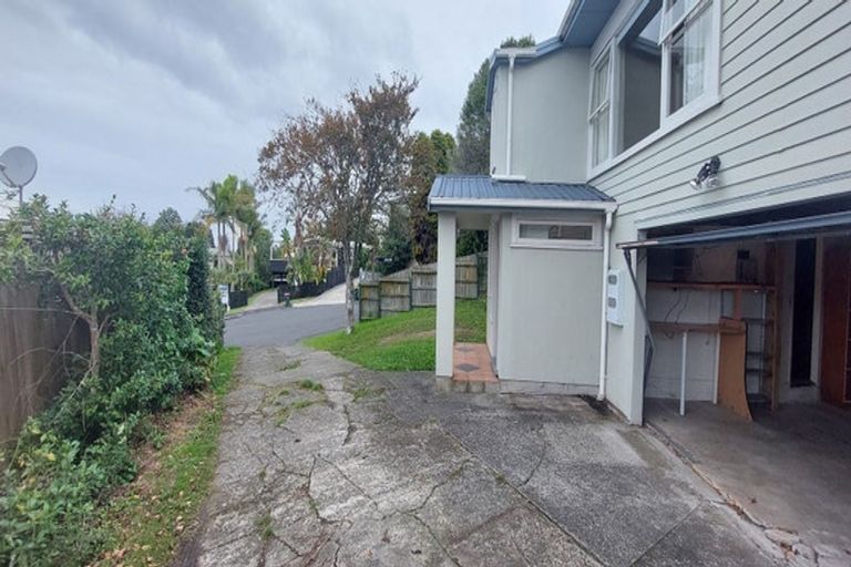 Photo of property in 13 Tyne Road, Forrest Hill, Auckland, 0620