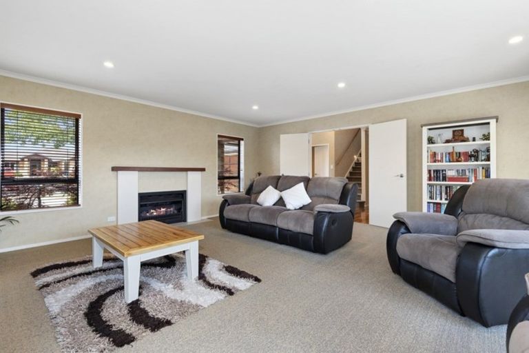 Photo of property in 7 Stratford Place, Huntington, Hamilton, 3210