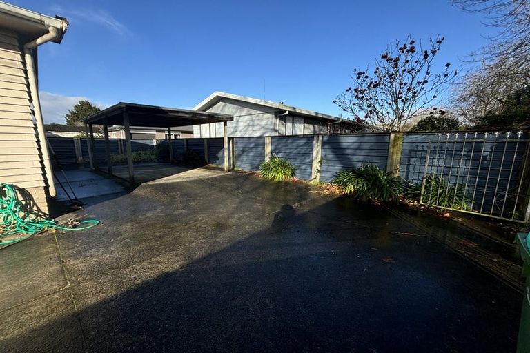 Photo of property in 14 Beatty Road, Pukekohe, 2120