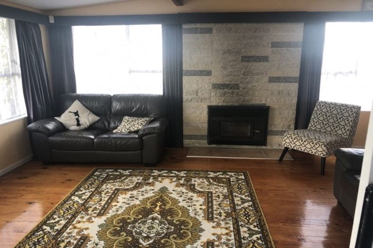 Photo of property in 1 Moa Place, Onerahi, Whangarei, 0110